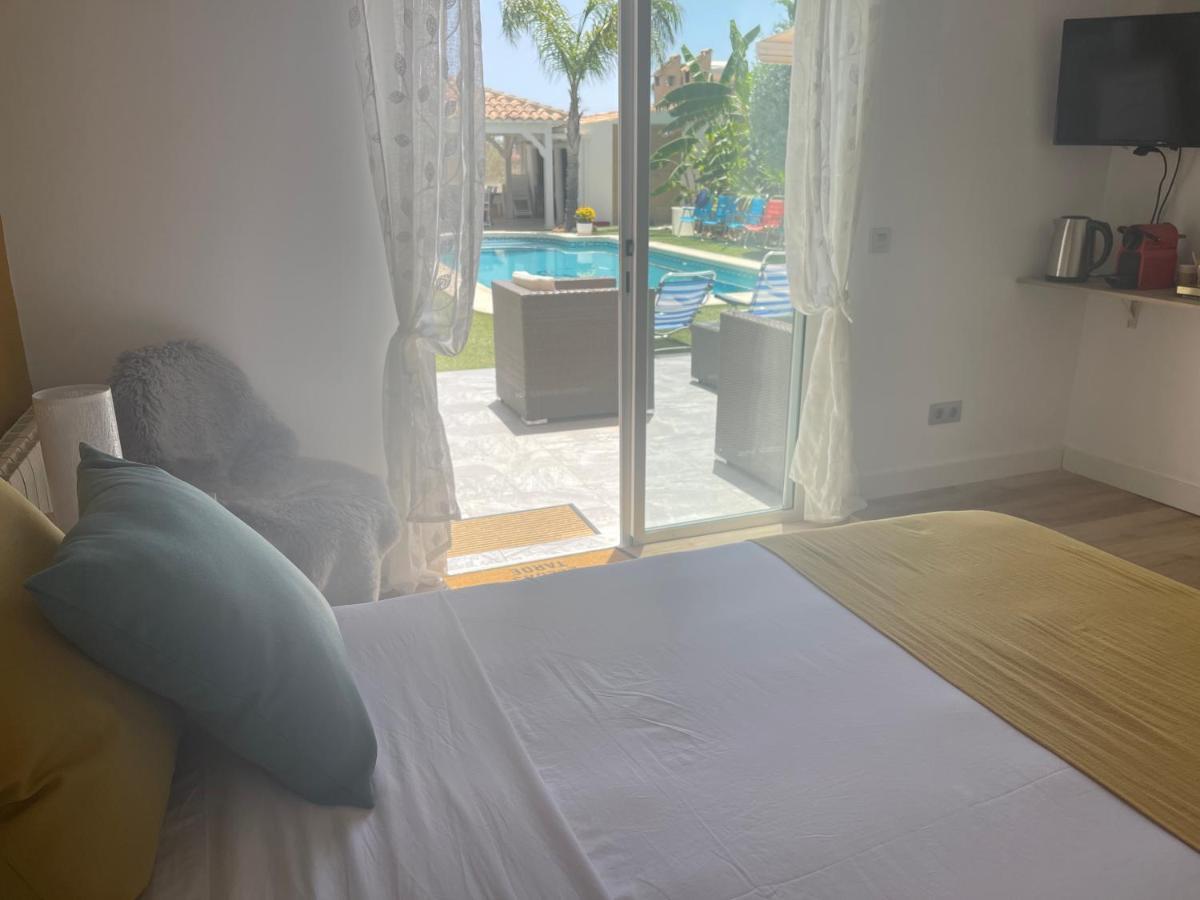 Habitacion Agregada, Suite Frente A La Piscina 2 P Habitacion No Casa Completa 圣维森特德尔拉斯佩奇 外观 照片